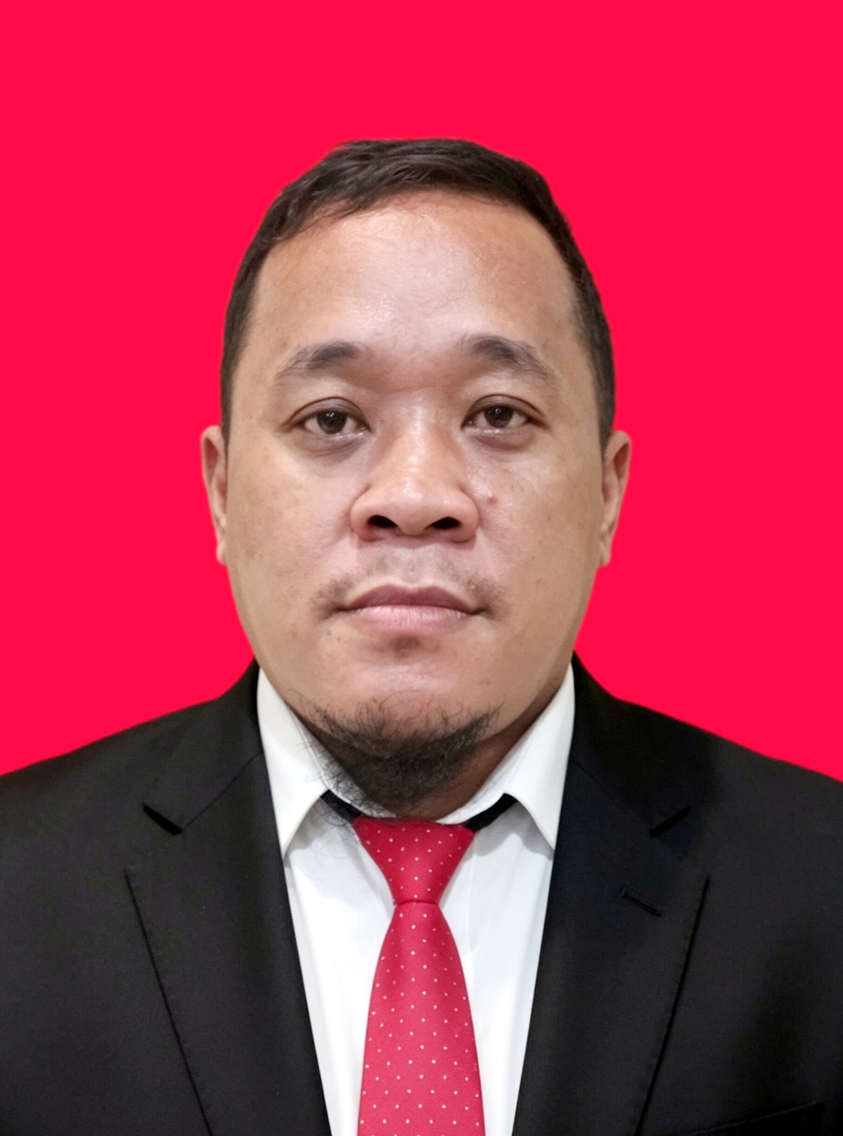 THOMAS SUMIHAR, S.H